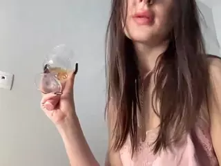 BereniceEstabrooks's Live Sex Cam Show