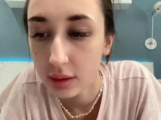 BereniceEstabrooks's Live Sex Cam Show