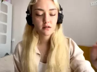 EthalFrogge's Live Sex Cam Show