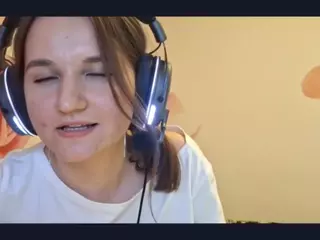 FancyHartell's Live Sex Cam Show