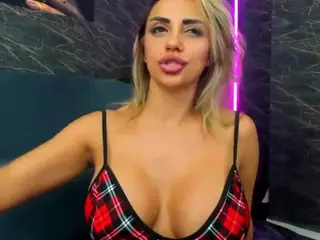 izabelatessa's Live Sex Cam Show