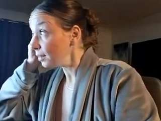 Live webcam model namilexxx3 on Soda Cams