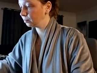 Live webcam model namilexxx3 on Soda Cams