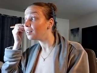 {AMERICAN} come chat and play [912 tokens remaining]