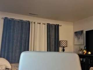 Live webcam model namilexxx3 on Soda Cams