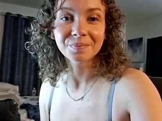 Live webcam model namilexxx3 on Soda Cams