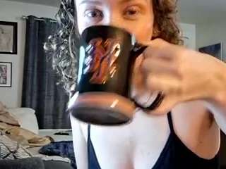 Live webcam model namilexxx3 on Soda Cams