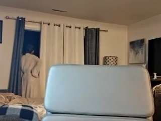 Live webcam model namilexxx3 on Soda Cams