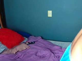 2cgirls69 webcam