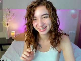 adelina-bliss from CamSoda is Freechat