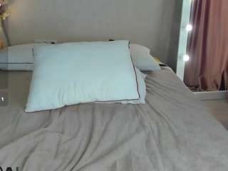 adelina-bliss webcam