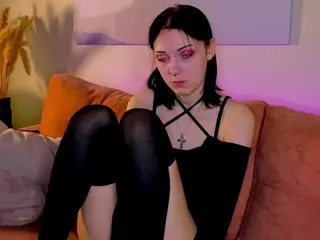 DarelleEsten's Live Sex Cam Show