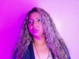 diianaross's Live Sex Cam Show