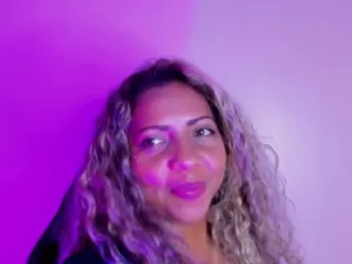 diianaross's Live Sex Cam Show