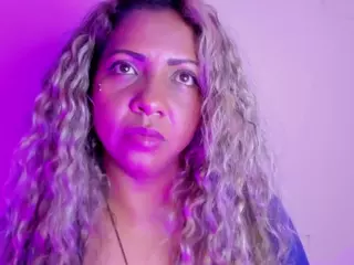 diianaross's Live Sex Cam Show