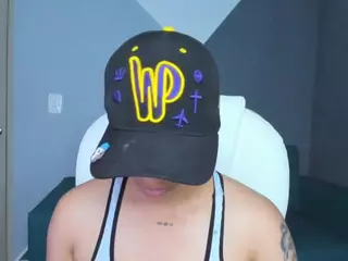 Dominick-jones's Live Sex Cam Show