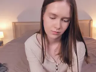 EditAytes's Live Sex Cam Show