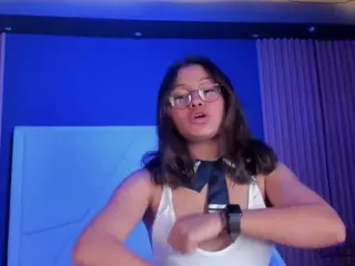 LilyFox1's Live Sex Cam Show