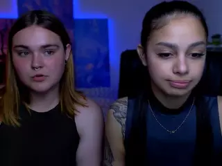 lorraine-carter's Live Sex Cam Show