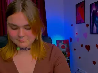 lorraine-carter's Live Sex Cam Show