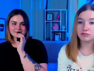 lorraine-carter's Live Sex Cam Show