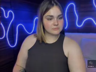 lorraine-carter's Live Sex Cam Show