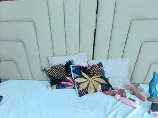 megan-hally webcam
