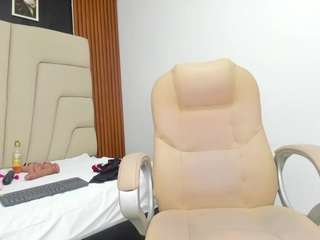 megan-hally webcam