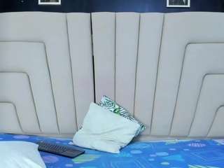 megan-hally Live Webcam on CamSoda