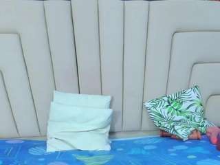 megan-hally Live Webcam on CamSoda