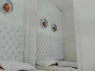 megan-hally's CamSoda show and profile