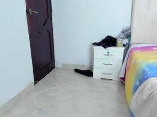 Live cam show with megan-hally