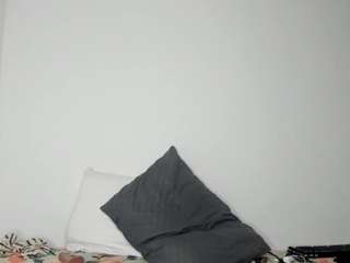 megan-hally live cam preview