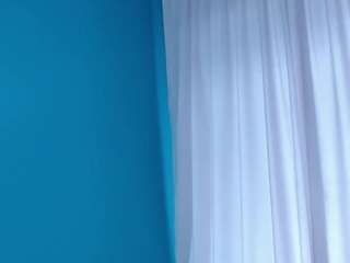 milly-shy Live Webcam on CamSoda
