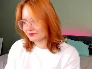 milly-shy's Live Sex Cam Show