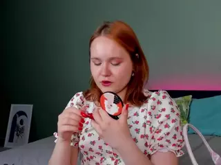 milly-shy's Live Sex Cam Show