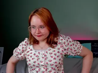 milly-shy's Live Sex Cam Show