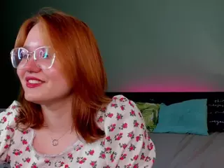 milly-shy's Live Sex Cam Show
