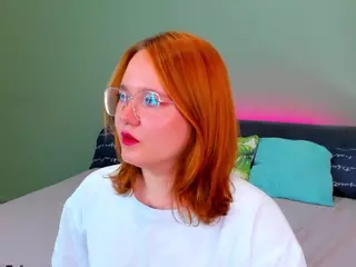 milly-shy's Live Sex Cam Show