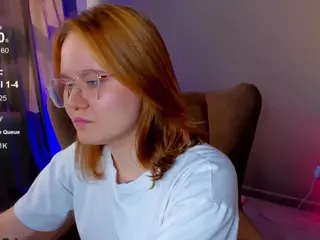 milly-shy's Live Sex Cam Show