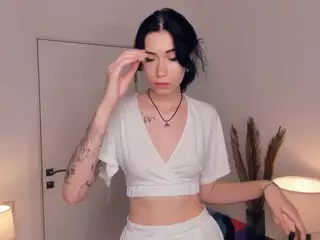 OctaviaFaux's Live Sex Cam Show