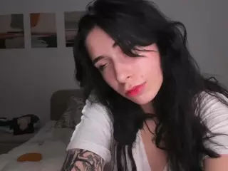 OctaviaFaux's Live Sex Cam Show