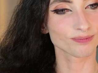 queenxofxtease Live Webcam on CamSoda
