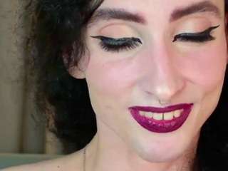  queenxofxtease chat room