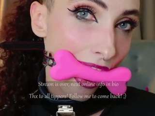 Hd, Tattoos, Small tits, Orgasm, No smoking, No drinking, Lean, Green eyes,..., 18