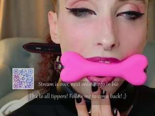 queenxofxtease from CamSoda