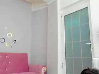 belovedkhlloe12's Live Sex Cam Show