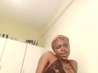 Ebony-punani's Live Sex Cam Show