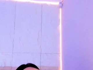 LovelyEyess