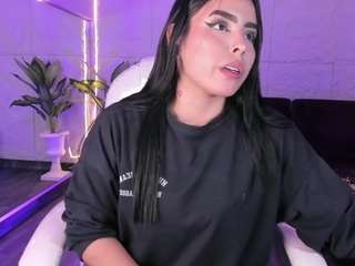 lovelyeyess webcam
